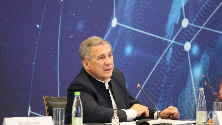 Исполнительница считает