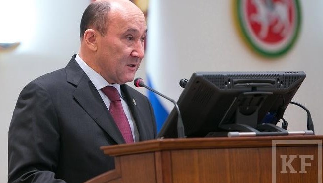 О нехватке финансов на предстоящую посевную кампанию в Татарстане заявил глава Минсельхоза РТ Марат Ахметов