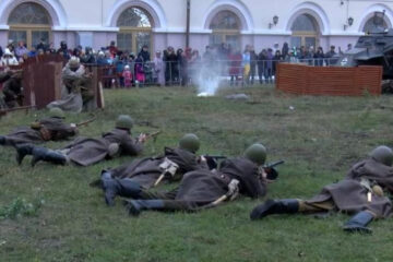 В «сражении» чувствовали 75 реконструкторов со всего Татарстана.