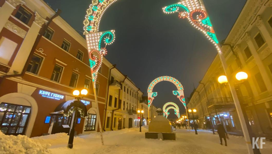 На этот раз конструкция накренилась у кафе «Гудини».