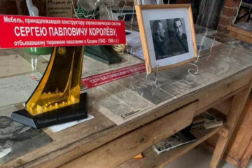 Мебель советского ученого со дня его уезда из столицы Татарстана сохранила дочь инженера и ученого Валентина Глушко.