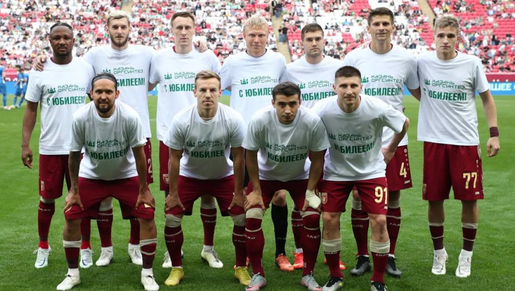 Казанцы вышли на поле против «Динамо» из Махачкалы.