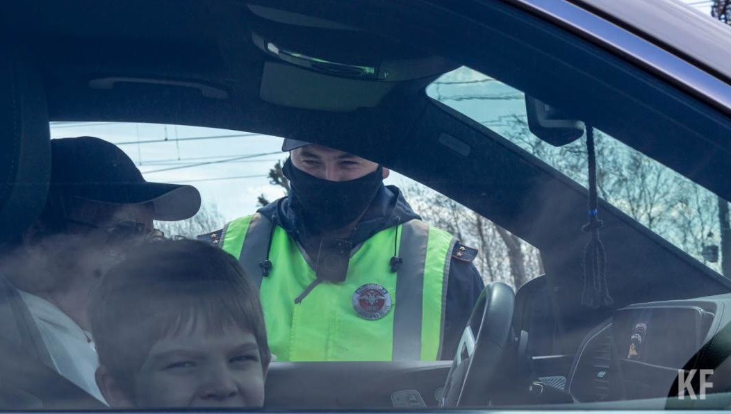 На дороге столкнулось четыре автомобиля.