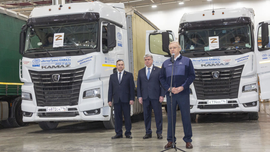 В отправке принял участие генеральный директор завода Сергей Когогин.