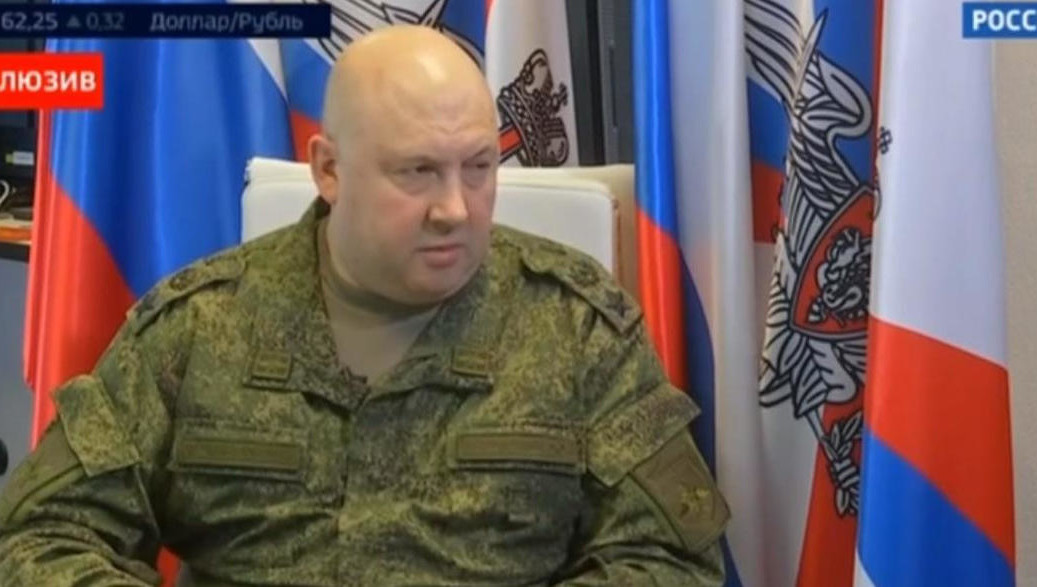 Маневр войск выполнят в ближайшие сроки.