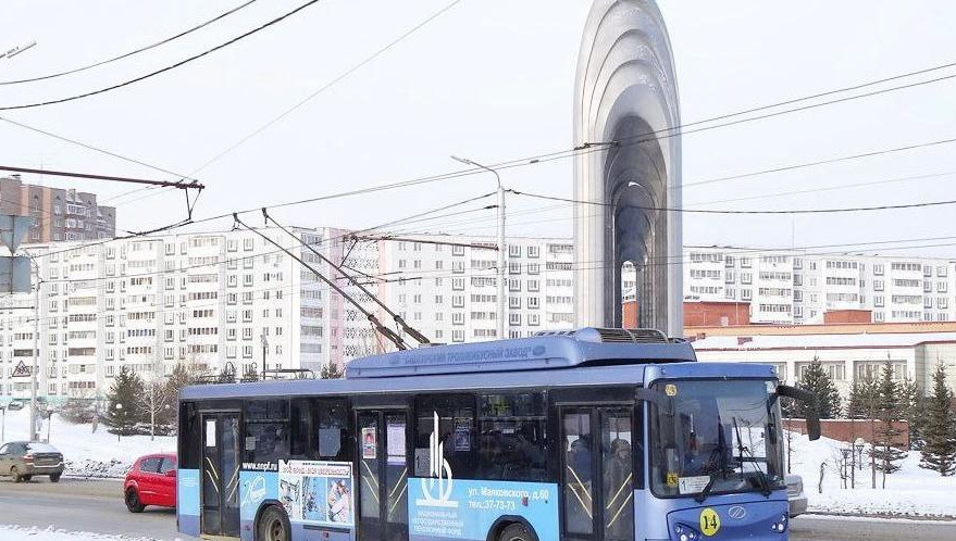 В новогоднюю ночь последние троллейбусы вернутся в депо в 22:17.