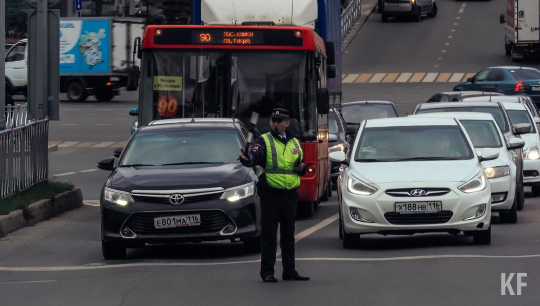 В них три человека пострадали.