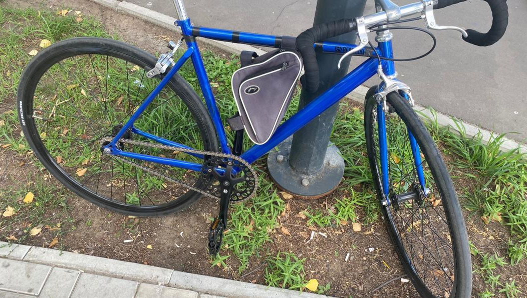 После ДТП пострадавшую школьницу доставили в приемный покой.