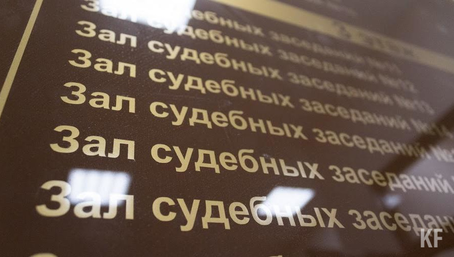 Рассматривается иск о лишении матери родительских прав.