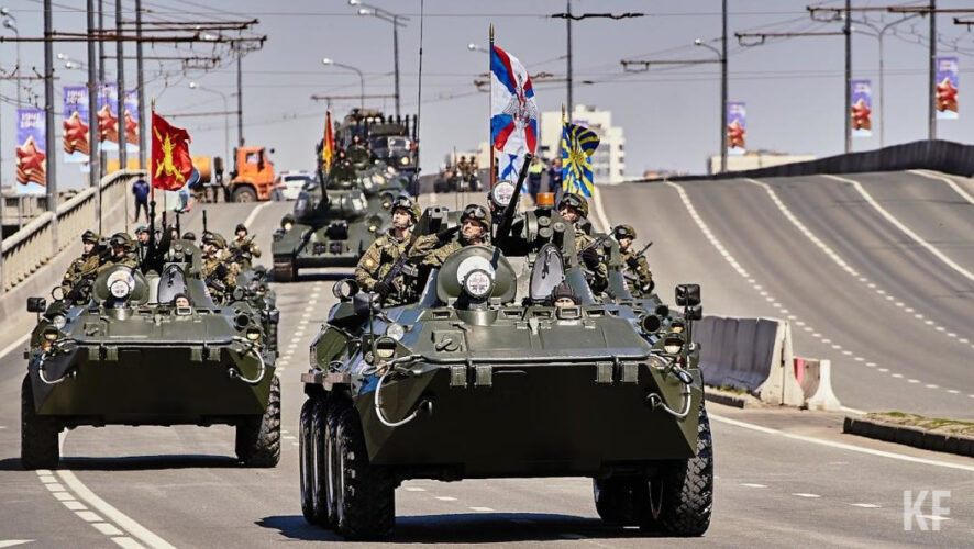 Российская армия регулярно перевооружается и доукомплектовывается
