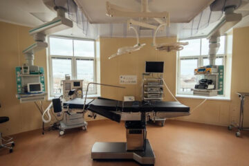 Сама операция стоит немалых денег