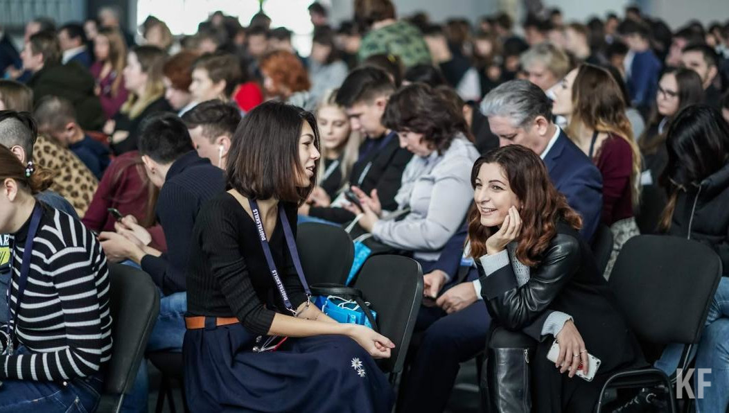 До старта ежегодного форума