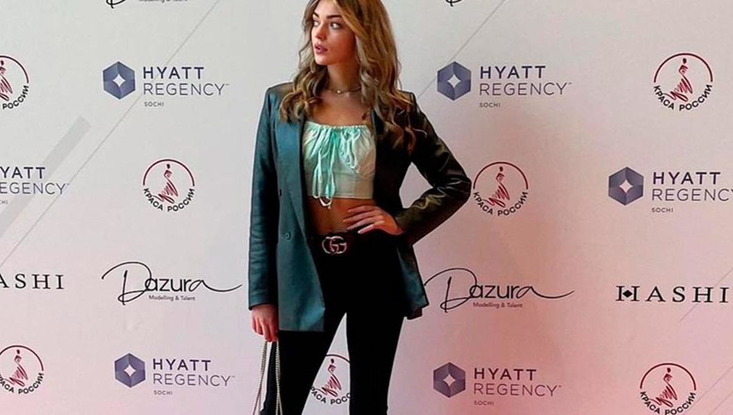 Данный конкурс завершился в Сочи. Студентка смогла обойти более 40 конкурсанток и получить звание самой привлекательной девушки страны. Она в качестве приза получила не только статус