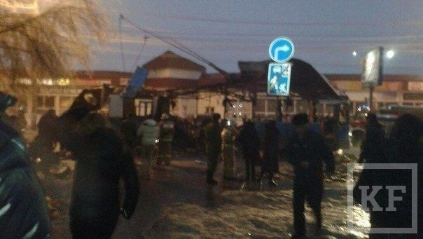 Появились фотографии с места взрыва троллейбуса в Волгограде