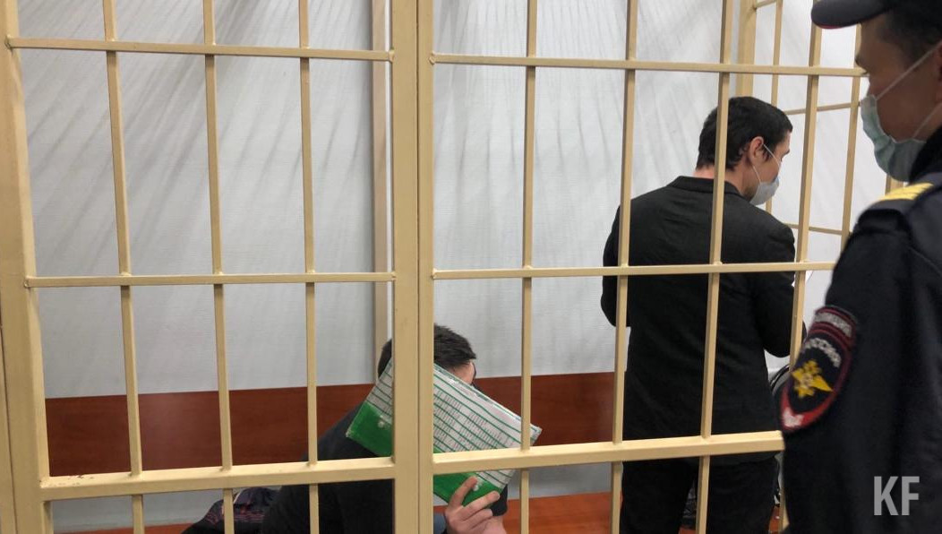 Мужчины обманывали пенсионеров