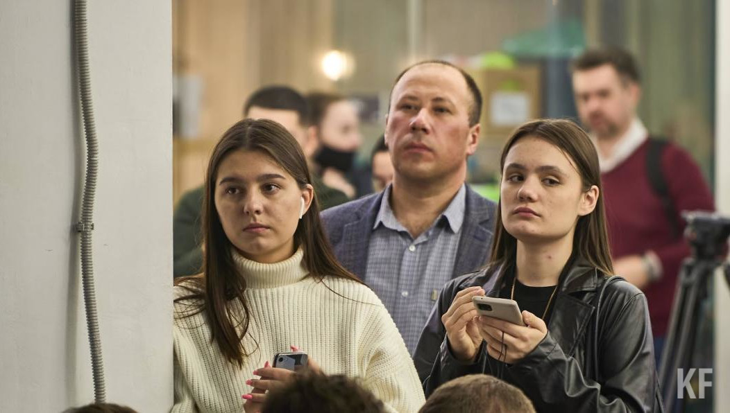 Спикеры разберут