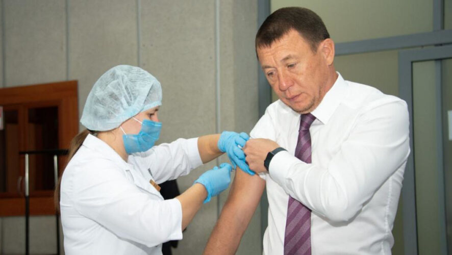 Рамиля Муллина и его подчиненных вакцинировали от гриппа.