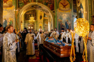 Отпевание новопреставленного митрополита Казанского и Татарстанского состоится 23 ноября.