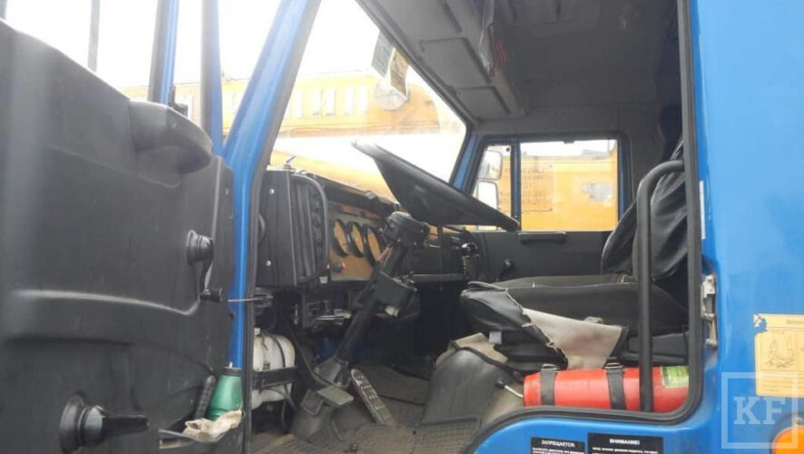 Ущерб хозяин грузовых авто оценил в 8390 рублей.