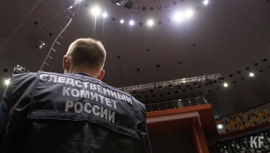 К подозреваемому обратилась местная жительница с просьбой решить квартирный вопрос.