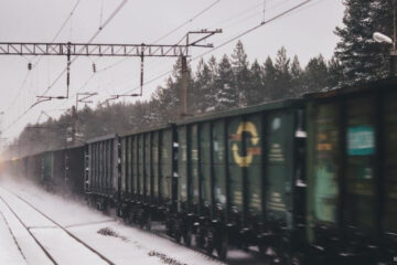 Локомотив принадлежит бугульминскому эксплуатационному локомотивному депо «РЖД».