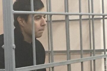 С ноября 2017 года Владимир Швецов-младший находится под домашним арестом.