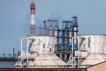 По документу