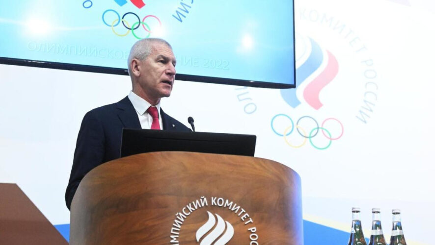 Глава Минспорта РФ нашел плюсы в санкциях к российскому спорту.