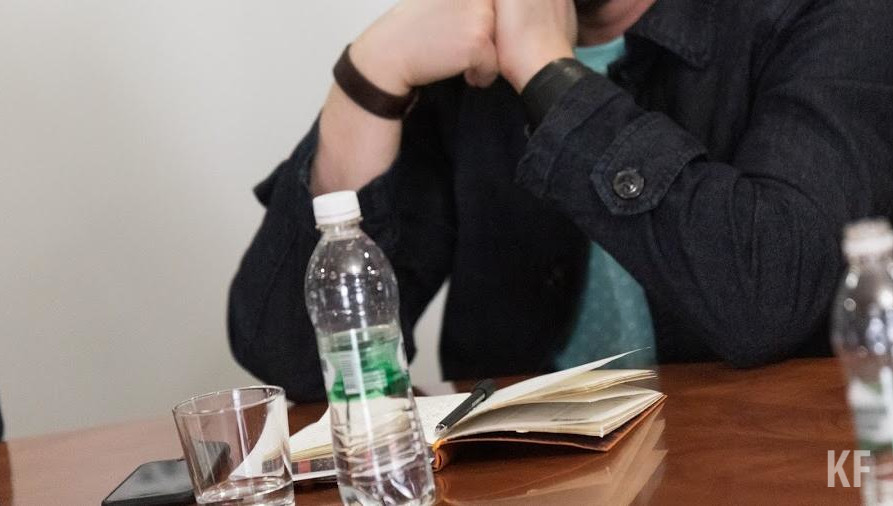 Он вскрыл несколько автоматов не из-за жажды