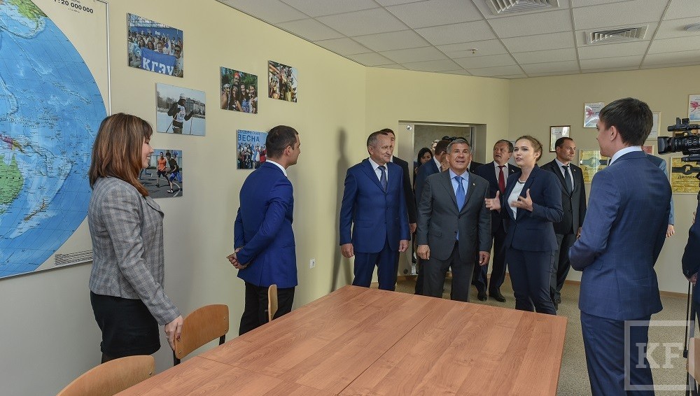 Новое общежитие Казанского государственного энергетического университета на 560 мест посетил сегодня глава Татарстана Рустам Минниханов