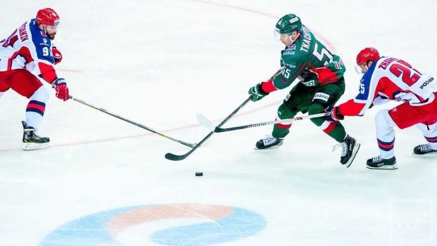 Казанский хоккеисты в драматичном матче переиграли московских армейцев и прервали свою серию поражений.