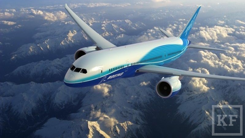 При посадке в индийском аэропорту Boeing 787-Dreamliner потерял часть фюзеляжа.