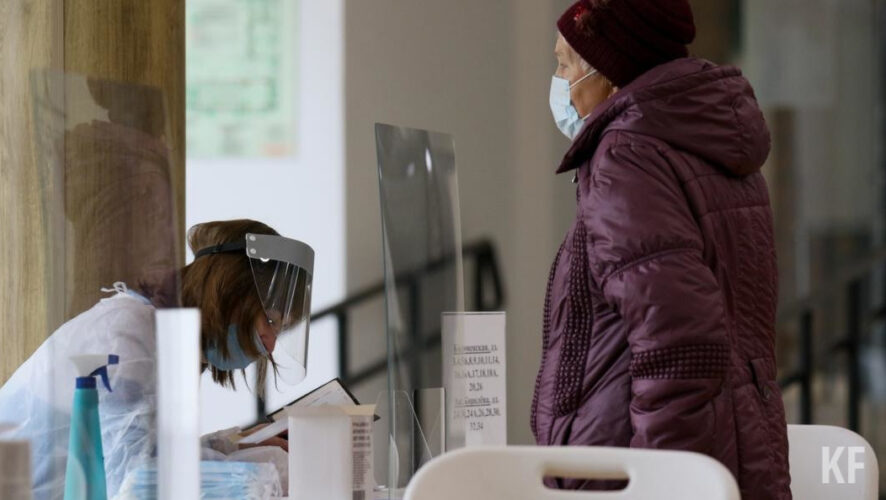 В республике за ходом голосования следят 14 тысяч наблюдателей.