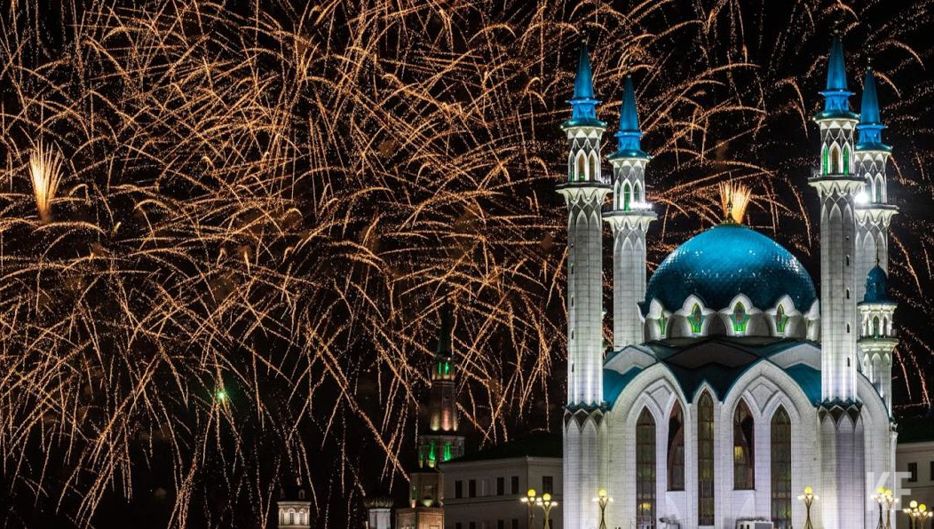 День республики объявлен нерабочим праздничным днем.