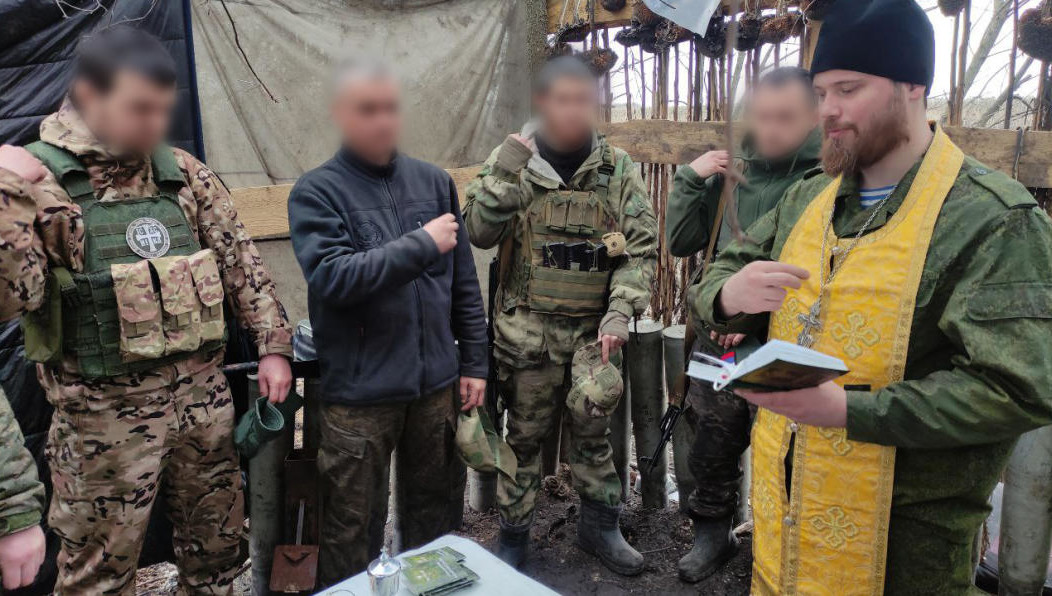 Также представители церкви передали от Татарстана 2 тонны гуманитарной помощи.