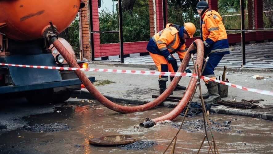 Татарстанцы заваливают инспекции жалобами на свои обслуживающие организации и ставят коммунальщикам тройку за работу. А кто-то считает