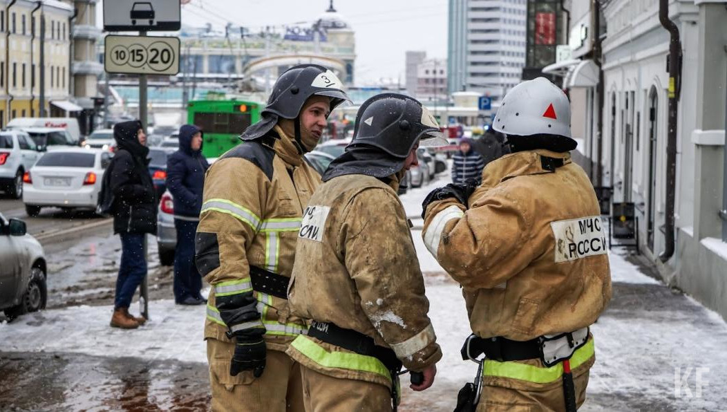 Сотрудники отрабатывают также звонки совместно с ГИБДД
