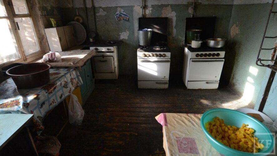 Администрация Кировского и Московского районов Казани отказали жительнице Казани в постановке на учет по улучшению жилищных условий