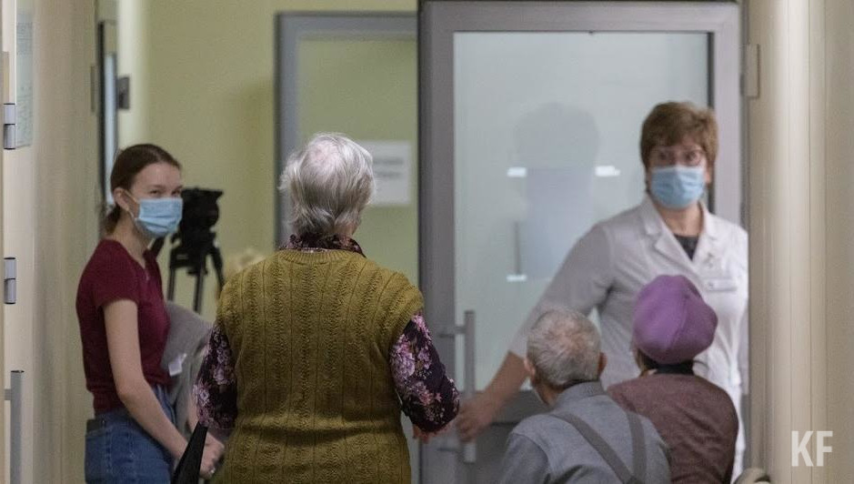 Обоняние после ковида может пропасть на полгода.