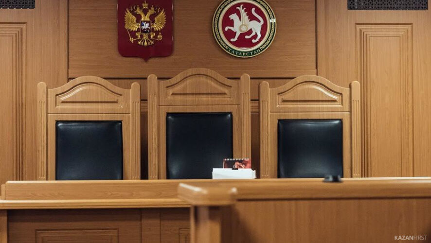 Ранее судимый парень снял 3000 рублей с банковского счета пожилой женщины.