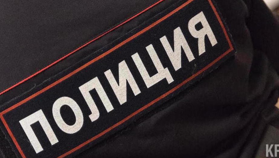 Юношу доставили в полицию.