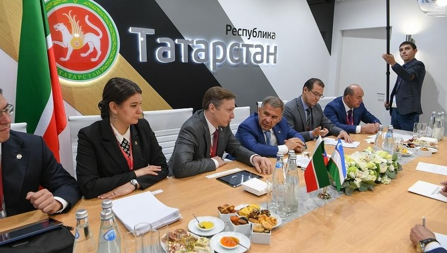 Татарстан на экономическом форуме в Петербурге привлекает в регион новые инвестиции.