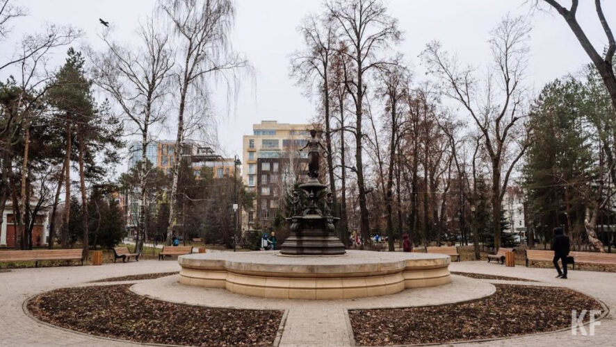 Последними закрылись фонтаны возле театра Камала и в парке &laquo;Крылья Советов&raquo;.