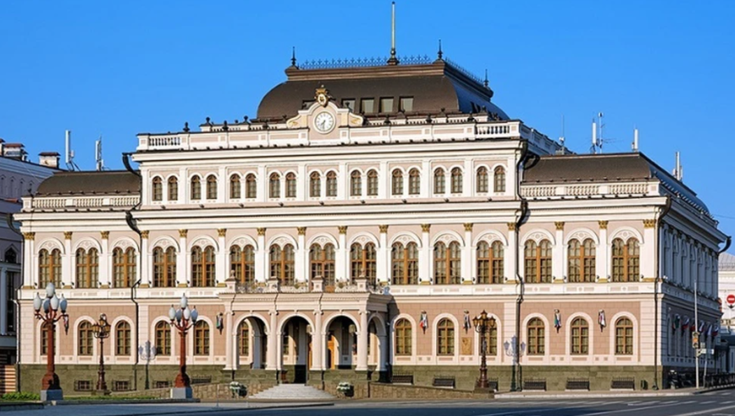 Обновят ратушу и театр имени Качалова.