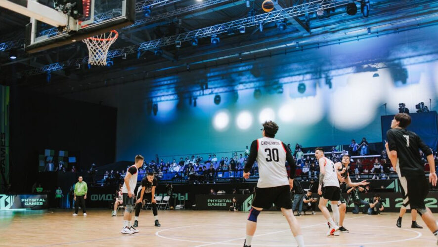 Чемпионы проиграли в кибер части