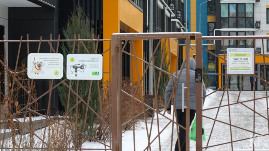 Более двух тысяч договоров заключено по ипотеке.