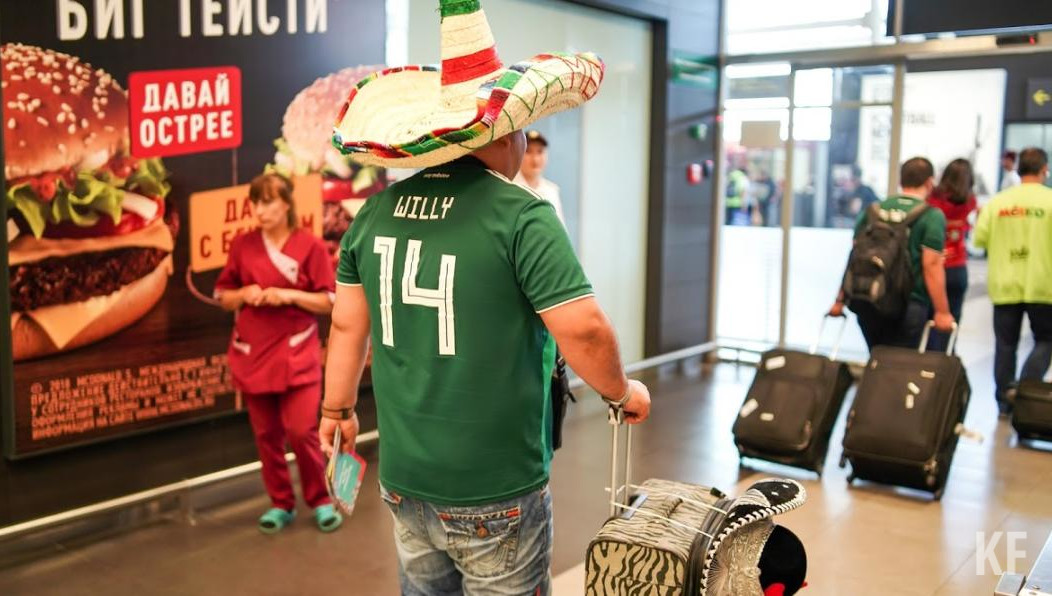 Также вице-премьера попросили освободить от тестирования туристов