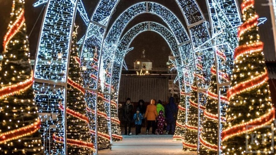 Жители столицы Татарстана не заметили новогоднюю иллюминацию.