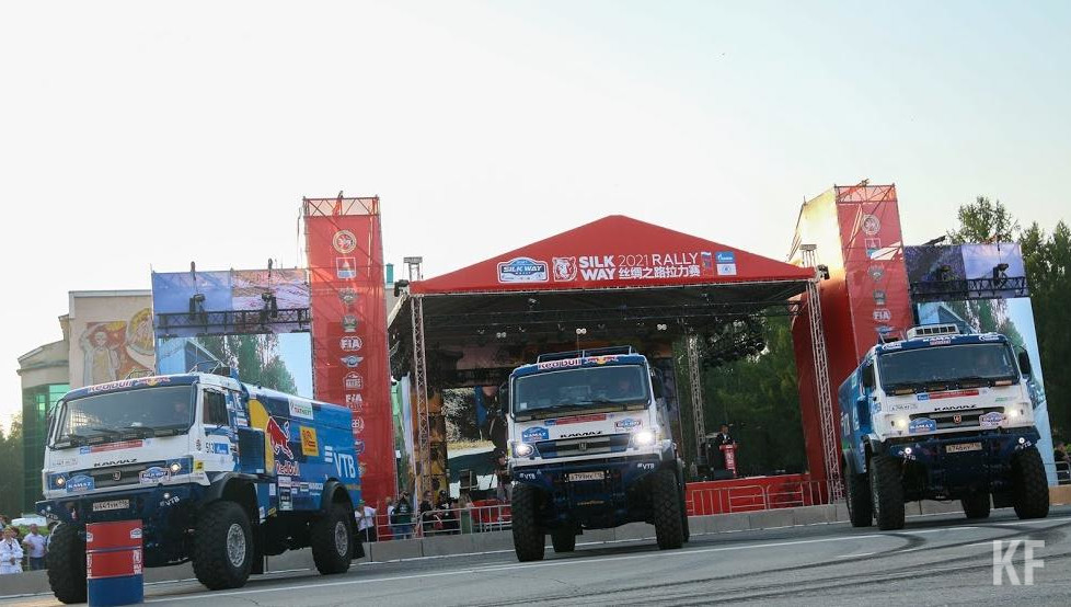 Первое место занял экипаж Дмитрия Сотникова.