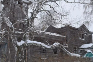 Команда комитета Татарстана по охране объектов культурного наследия осмотрела храм.
